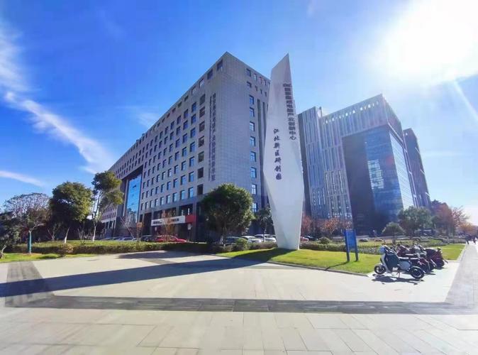 浙江德臻信息咨询服务南京分公司 深耕信息咨询，赋能企业决策